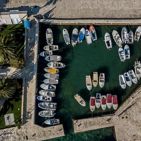 Hvar De Luxe 1 Ubytování v soukromí Hvar Town