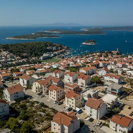 Pansiyon Hvar De Luxe 1